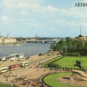 Ленинград. Панорама площади Декабристов, 1983 год