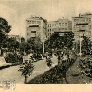 Garden Shevchenko near the building of Civil Engineering Institute of Kharkov, 1955