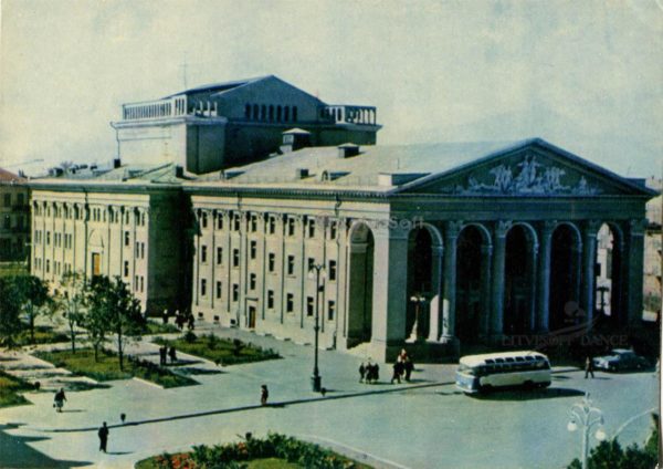 Областной художественно-драматический театр им Н.В. Гоголя. Полтава, 1963 год