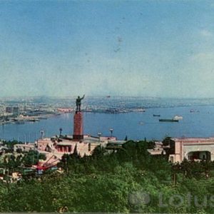 Baku. View of the city from the park to them. CM. Kirov (1970)