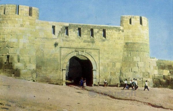 Derbent. Bayat-caps – the southern gate of the city wall, 1971