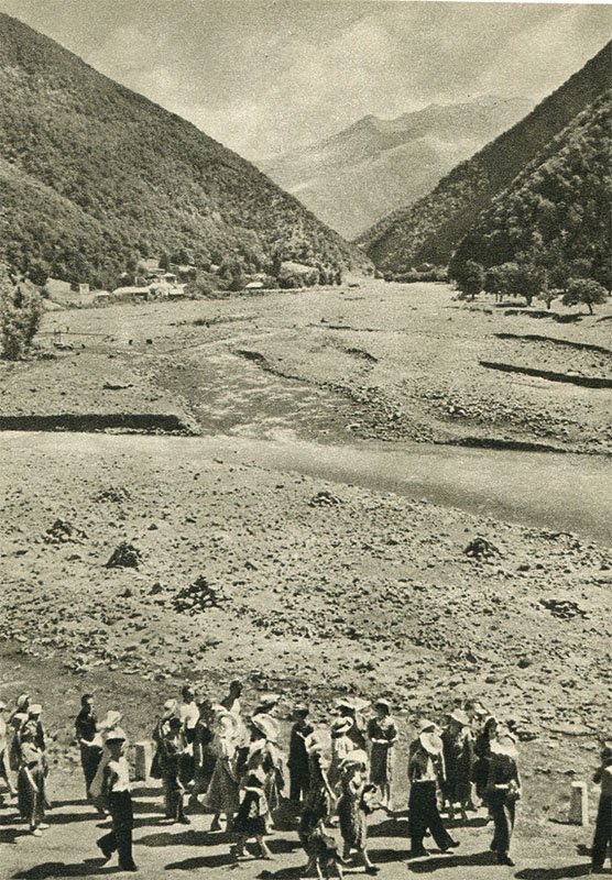 Военно-грузинская дорога. В слиянии Черной и Белой Арагви, 1955 год
