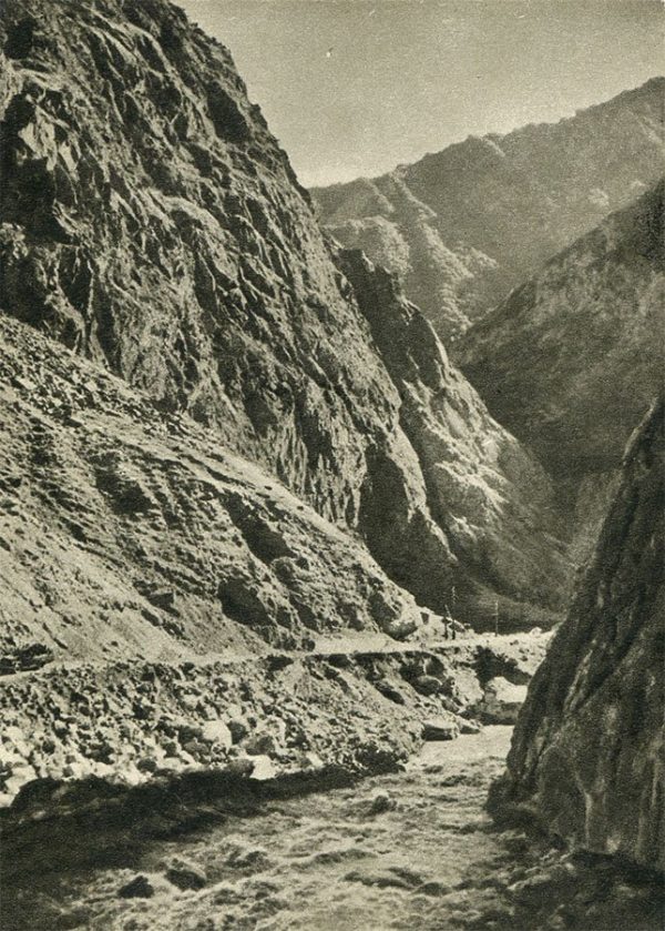 Военно-грузинская дорога. Автомобильная дорога над Тереком, 1955 год