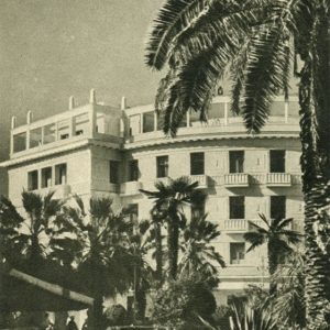 Сухуми. Гостиница “Абхазия”, 1955 год