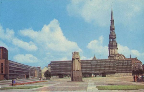 Площадь красных латышских стрелков. Рига, 1981 год