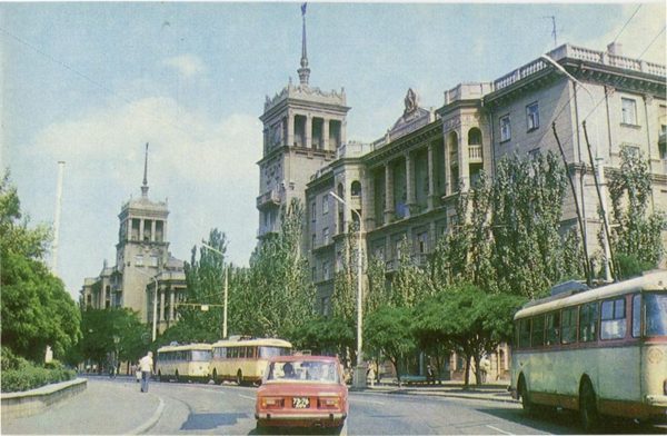 Проспект Ленина. Мариуполь, 1978 год