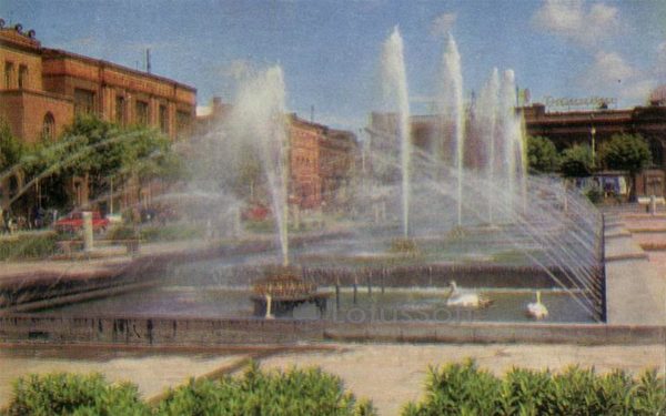 Площадь героев Майского восстания. Гюмри, Ленинакан), 1972 год