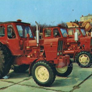 Продукция Минского тракторного завода. Минск, 1980 год