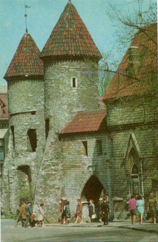 Наружные башни Вируских ворот. Таллин, 1973 год