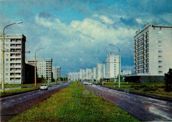 New building in the residential district of Mustam?e. Tallinn, 1978