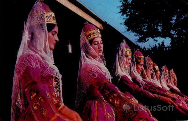 Ансамбль народного танца “Кабардинка”. Кабардино-Балкария, 1973 год