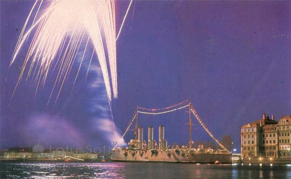 Firework display. The cruiser “Aurora”, 1977