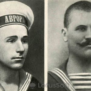 The first Commissioner “Aurora” AV Belyshev sailor and TI Lipatov. The cruiser “Aurora”, 1977