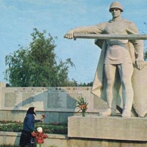 Пос. Теофополь. Мемориальный комплекс в честь воинов погибших в годы войны, 1978 год