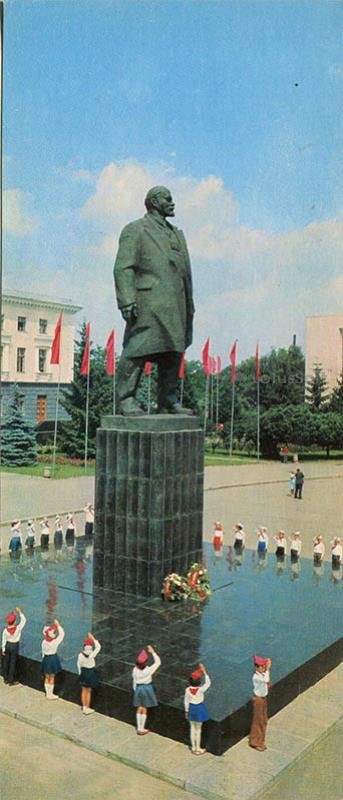 г. Хмельницкий. Памятник В.И. Ленину, 1978 год