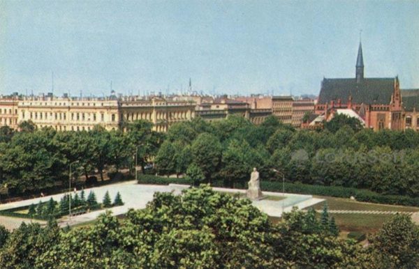 Площадь Коммунаров. Рига, 1971 год