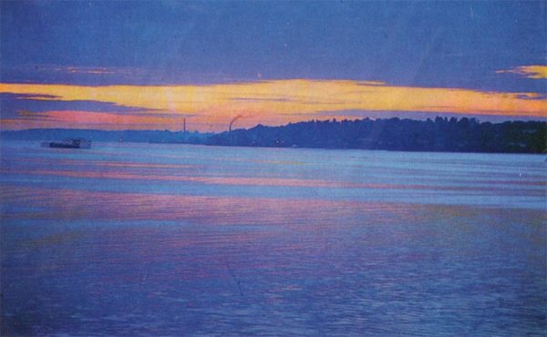 Sunset on the Volga. Kineshma, 1971