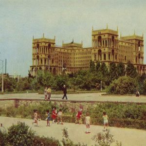 Дом правительства. Баку (1974 год)