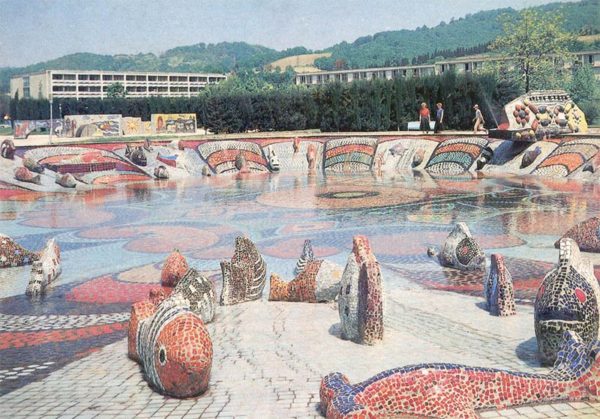 A children’s pool in Adler. Sochi, 1986