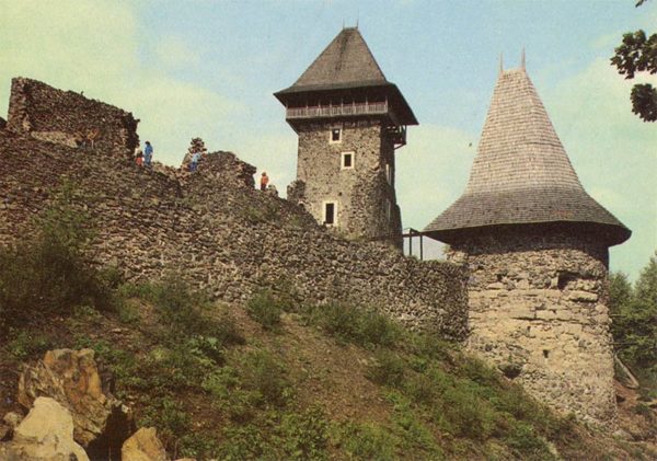 Невицкий замок. Закарпатье, 1982 год