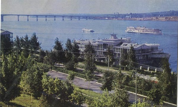 Riverport, Kostroma, 1972