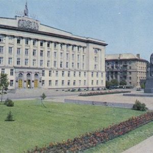 Центральная площадь  ,Черкассы, 1973 год