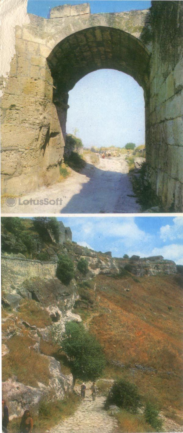 Bakhchisaray. Historical and Museum arhitektruny. medieval cave city Calais. Medieval Cave Monastery of the Assumption, 1984