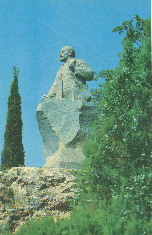 VI monument Lenin, Gurzuf, 1979