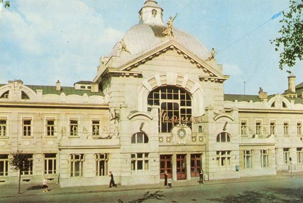Железнодорожный вокзал, Черновцы, 1973 год