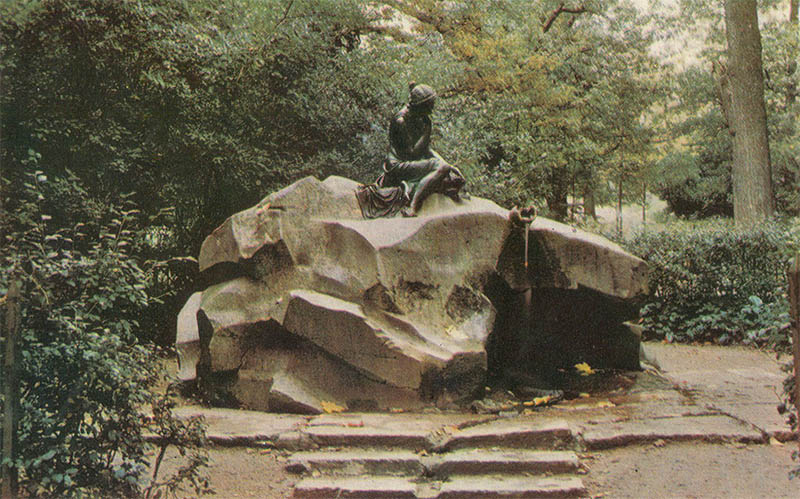 Fountain “Thrush”, Pushkin, 1969