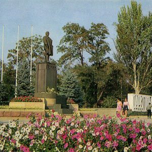 Monument V.I. Lenin Rostov on Don, 1978