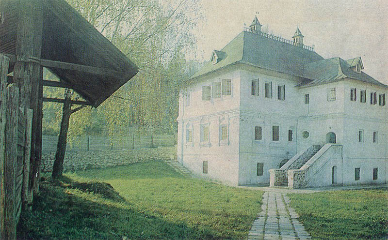 House Sapozhnikova. Gorokhovets, 1983.